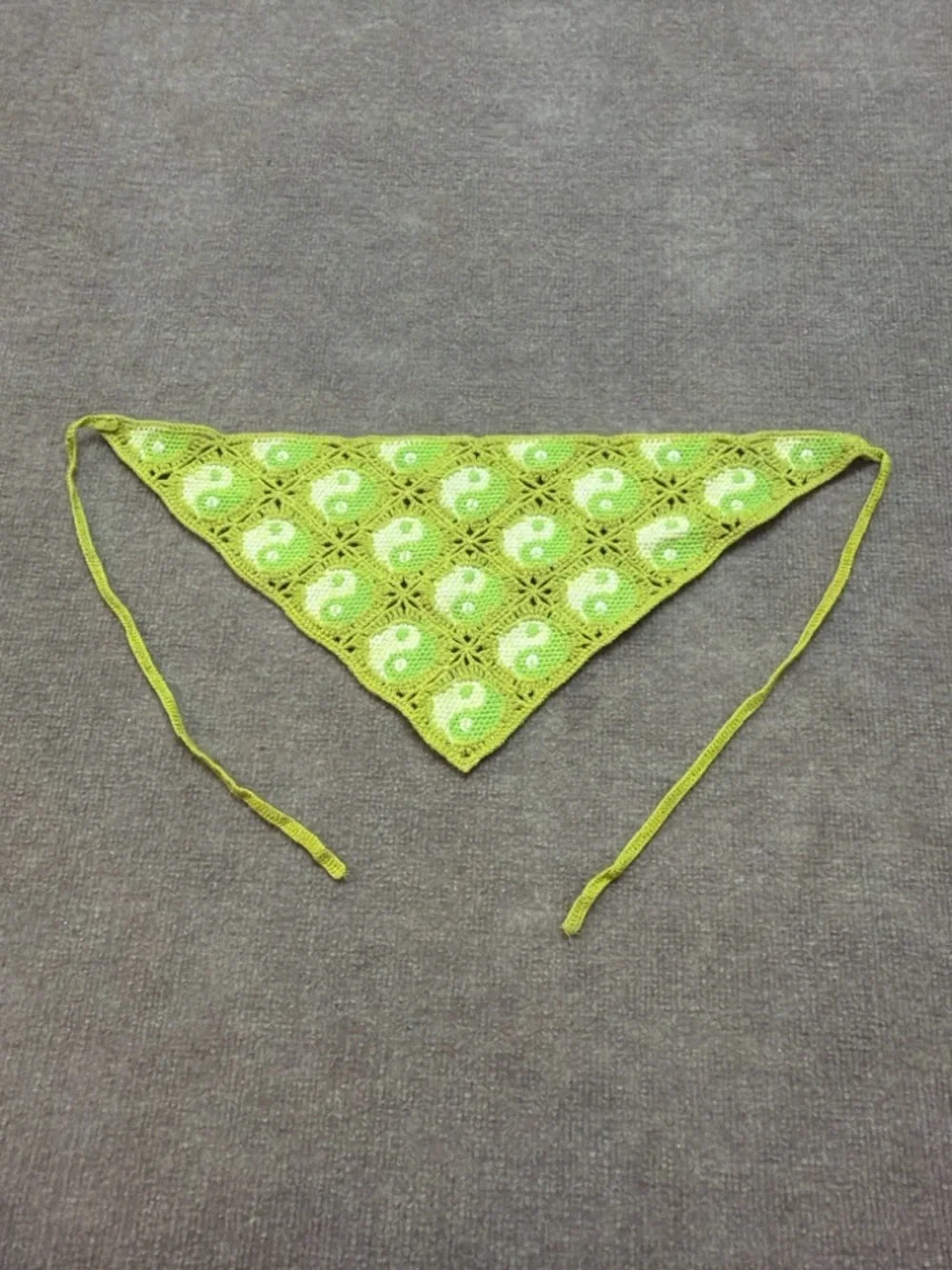 Crocheted Triangle Bandana Scarf in Lime Green 0858